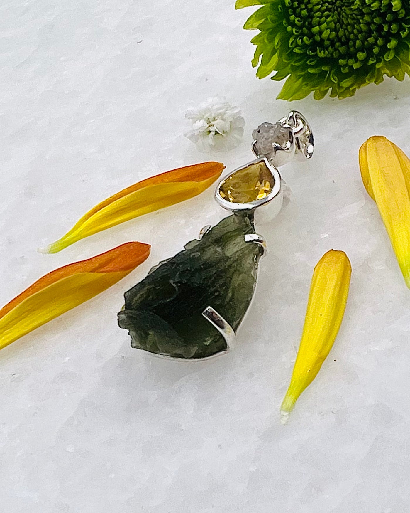 Moldavite, Facetted Citrine & Raw Diamond as a Combi Pendant