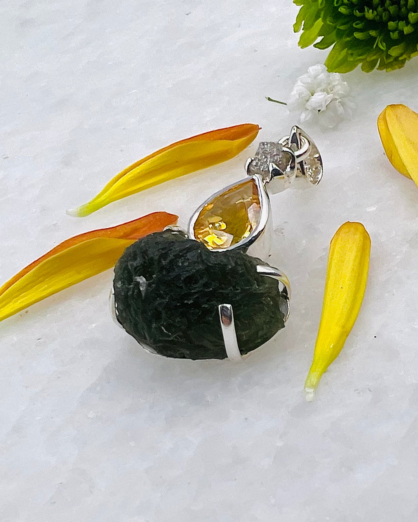 Moldavite, Facetted Citrine & Raw Diamond as a Combi Pendant