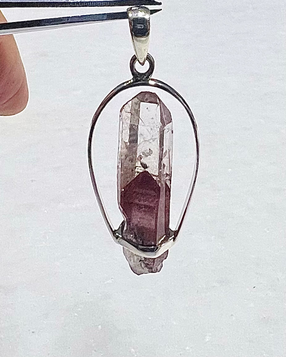 Quartz fantôme Sunset de qualité AA - Telangana, Inde, en pendentif