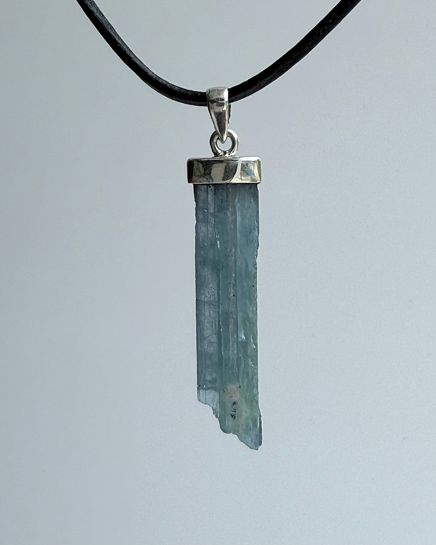 Natural Dark Blue South Indian Aquamarine Crystal Pendant