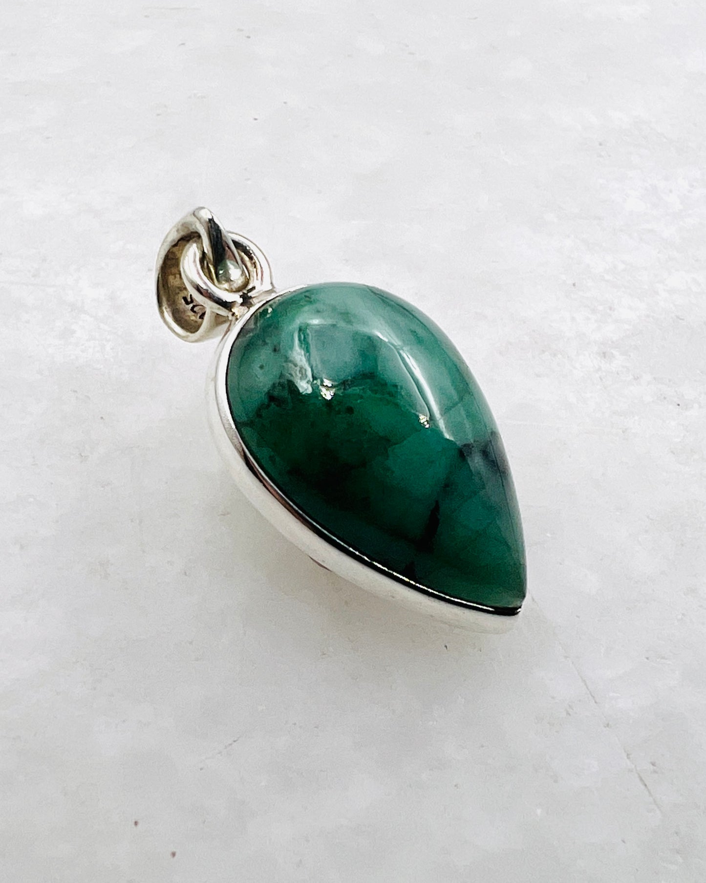 Emerald in 0.925 Silver