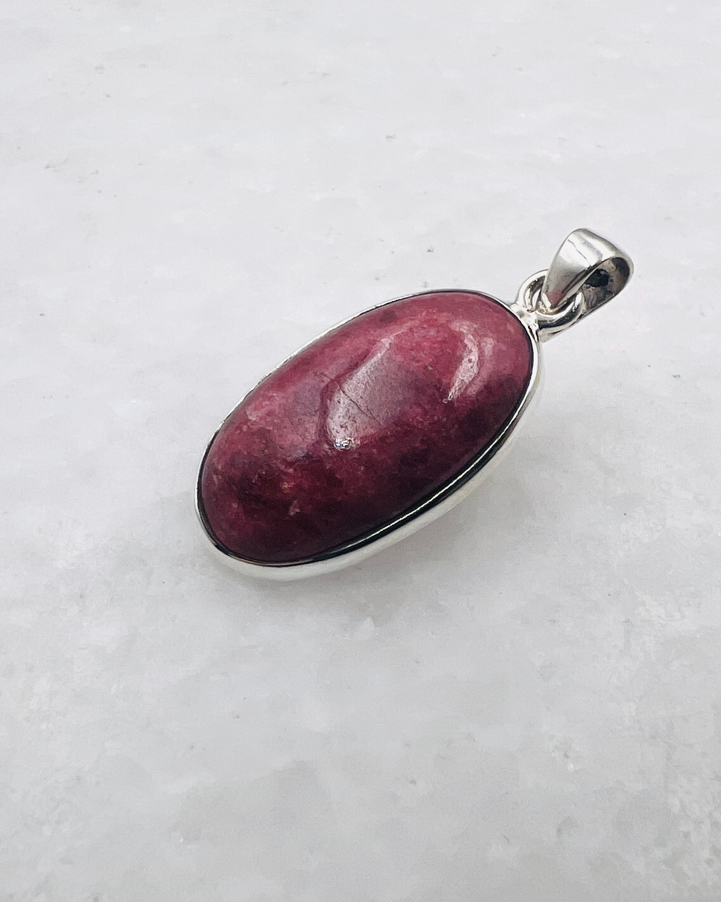 Thulite in 0.925 Silver