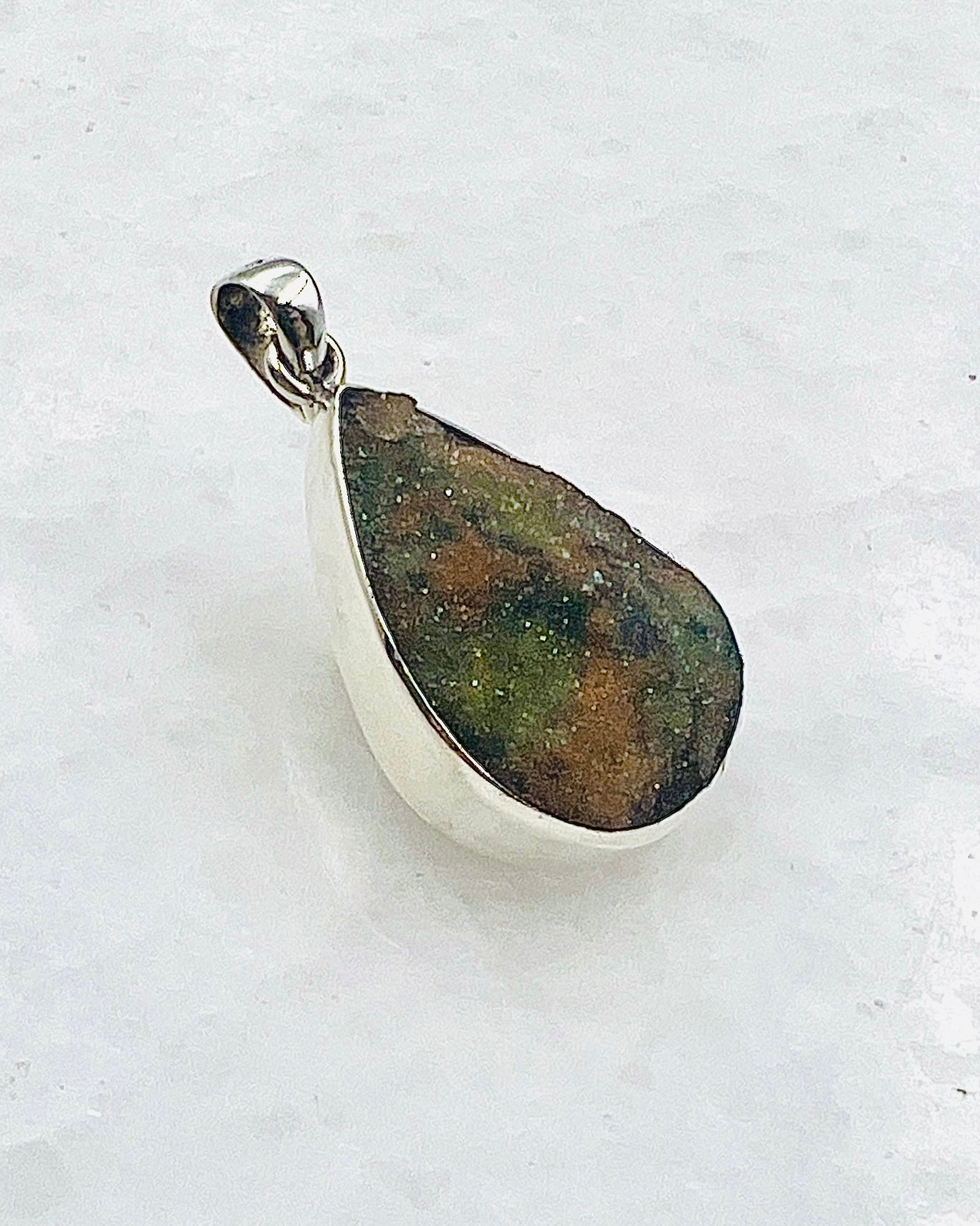 Turkish Chalcedony Drusy in 0.925 Silver