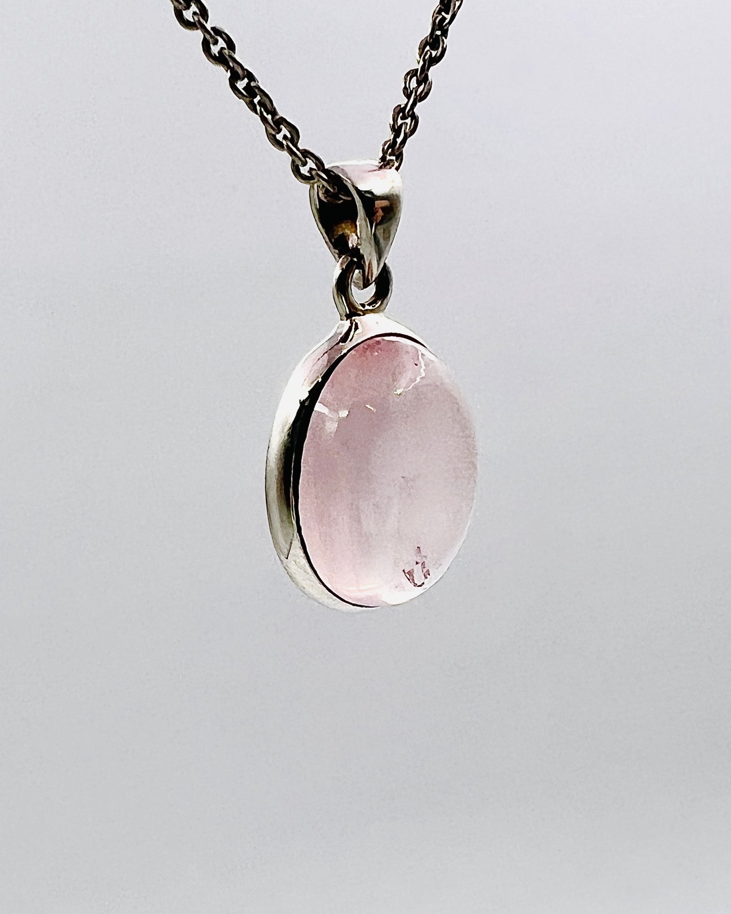 Rose Quartz in 0.925 Silver