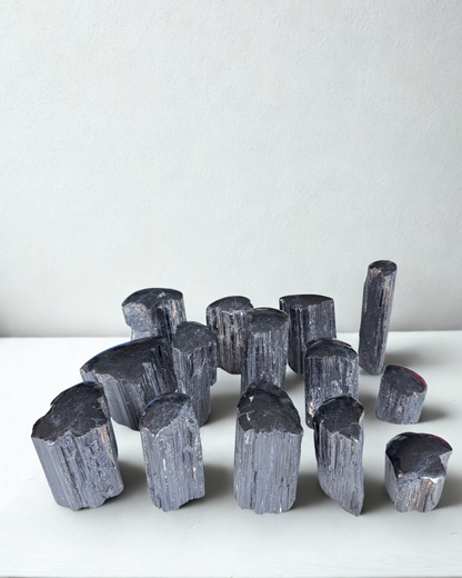 Tourmaline noire polie de qualité supérieure