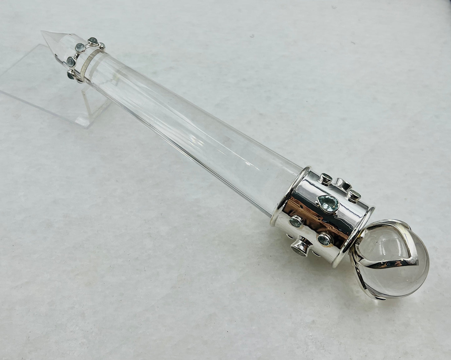 Baguette en cristal Vogel aigue-marine sertie de 3 sphères de lotus ouvertes