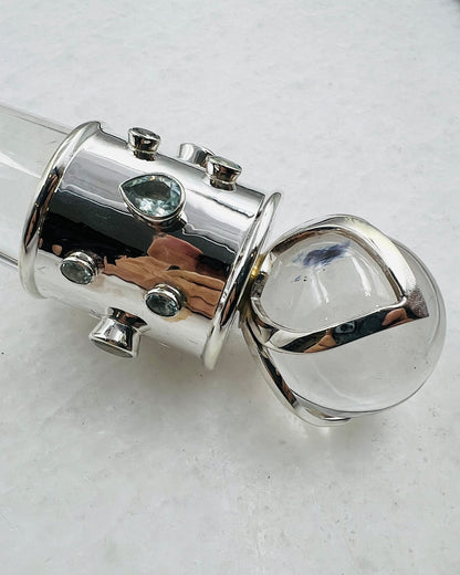 Baguette en cristal Vogel aigue-marine sertie de 3 sphères de lotus ouvertes