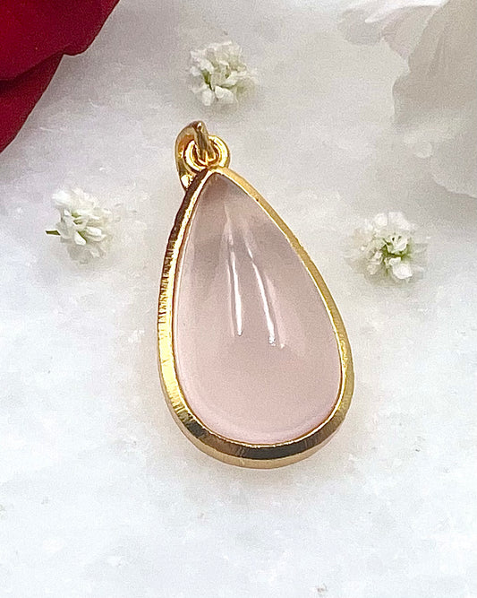 Rose Quartz in .750 1-1.5 Micron Gold Plating over .925 Silver