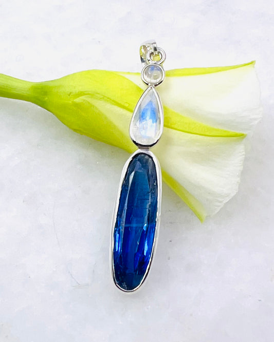 Nepali Blue Kyanite with Rainbow Moonstone Accents as Combi Pendant