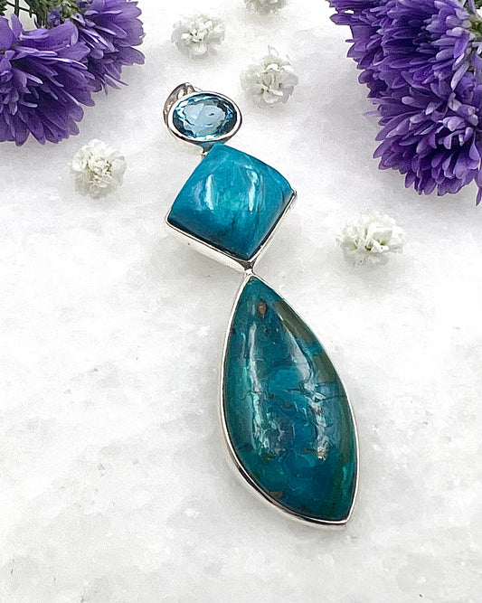 Chilean Blue Opal, Cavansite and Blue Topaz as a Combi