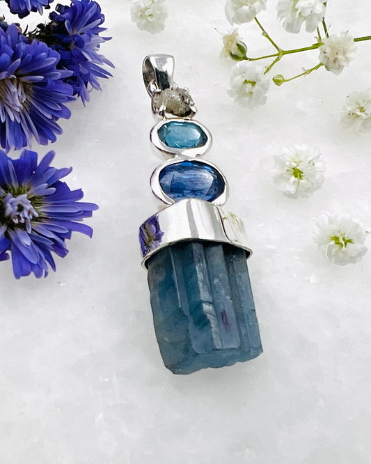 Turquoise and Blue Facetted Kyanite with Raw Diamonds on Natural South Indian Dark Blue Aquamarine Crystal as a Combi Pendant