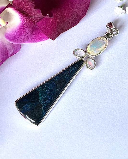 Andamooka Opal with Ethiopian Opals as a Combi Pendant