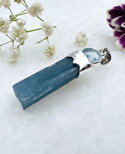 Natural Dark Blue South Indian Aquamarine Crystal with Facetted Aquamarine accent as a Combi Pendant
