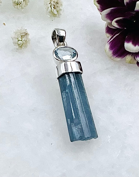 Natural Dark Blue South Indian Aquamarine Crystal with Facetted Aquamarine accent as a Combi Pendant