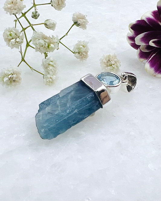 Natural Dark Blue South Indian Aquamarine Crystal with Facetted Aquamarine accent as a Combi Pendant