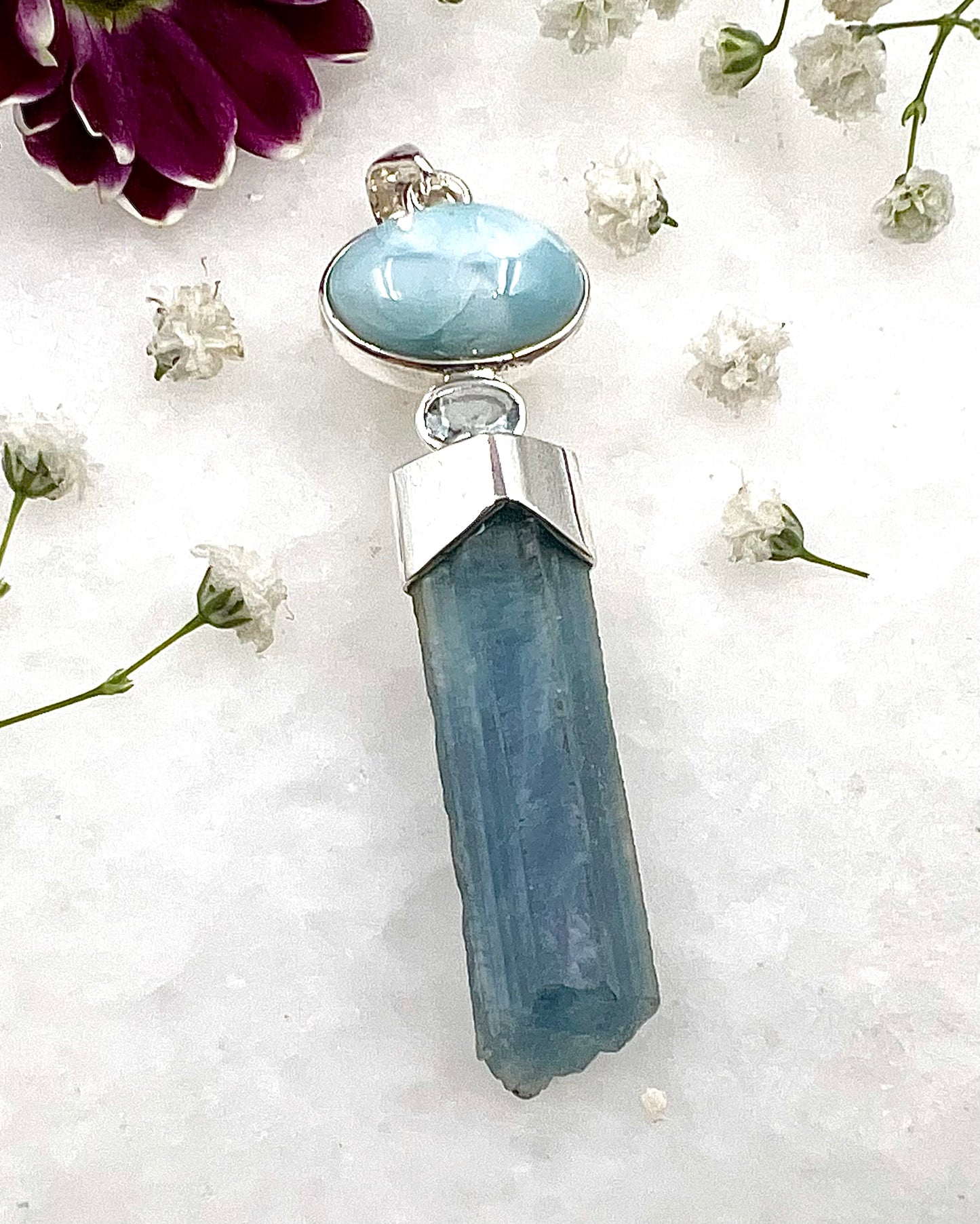 Natural South Indian Dark Blue Aquamarine Crystal with Larimar and Facetted Aquamrine Accent as a Combi