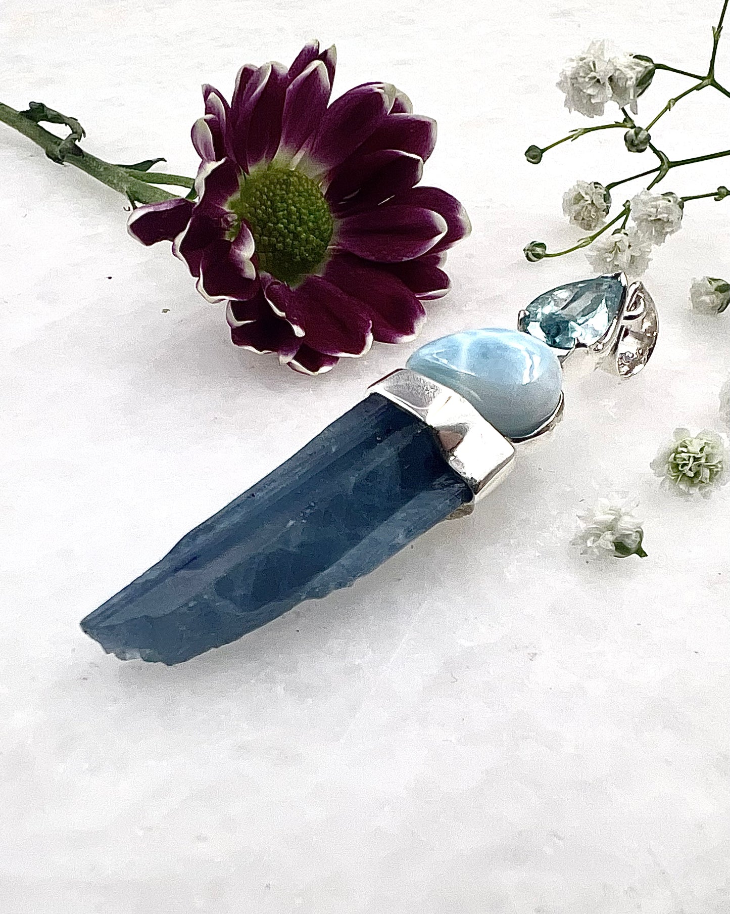 Natural South Indian Dark Blue Aquamarine Crystal with Larimar and Facetted Aquamrine Accent as a Combi