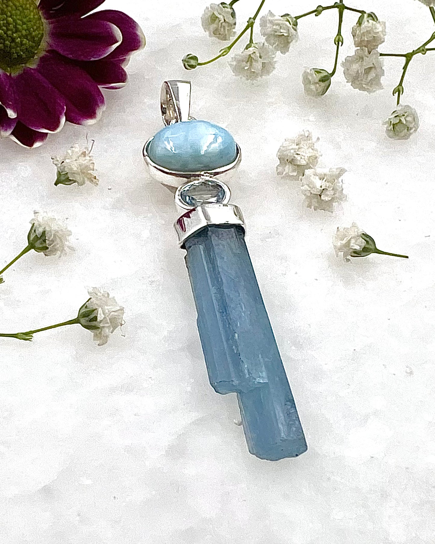 Natural South Indian Dark Blue Aquamarine Crystal with Larimar and Facetted Aquamrine Accent as a Combi