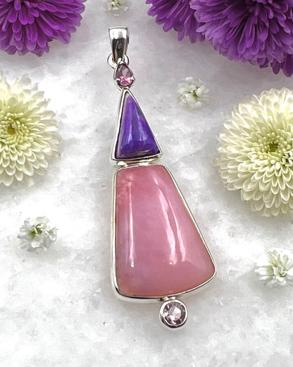 Sigilite/Pink Opla w/Pink Turmalines as a  Combi