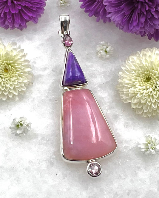 Sigilite/Pink Opla w/Pink Turmalines as a  Combi