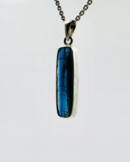 Facetted Blue Nepali Kyanite in .925 Silver Setting