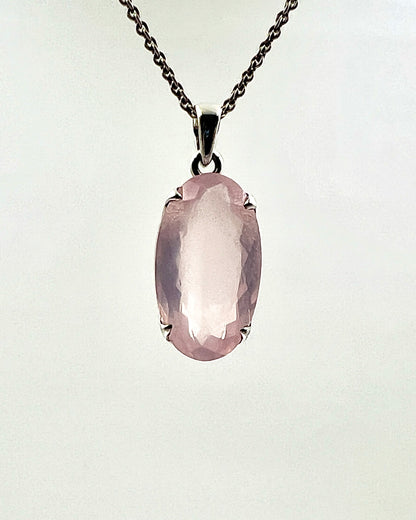 Facetted Rose Quartz in .925 Silver Setting