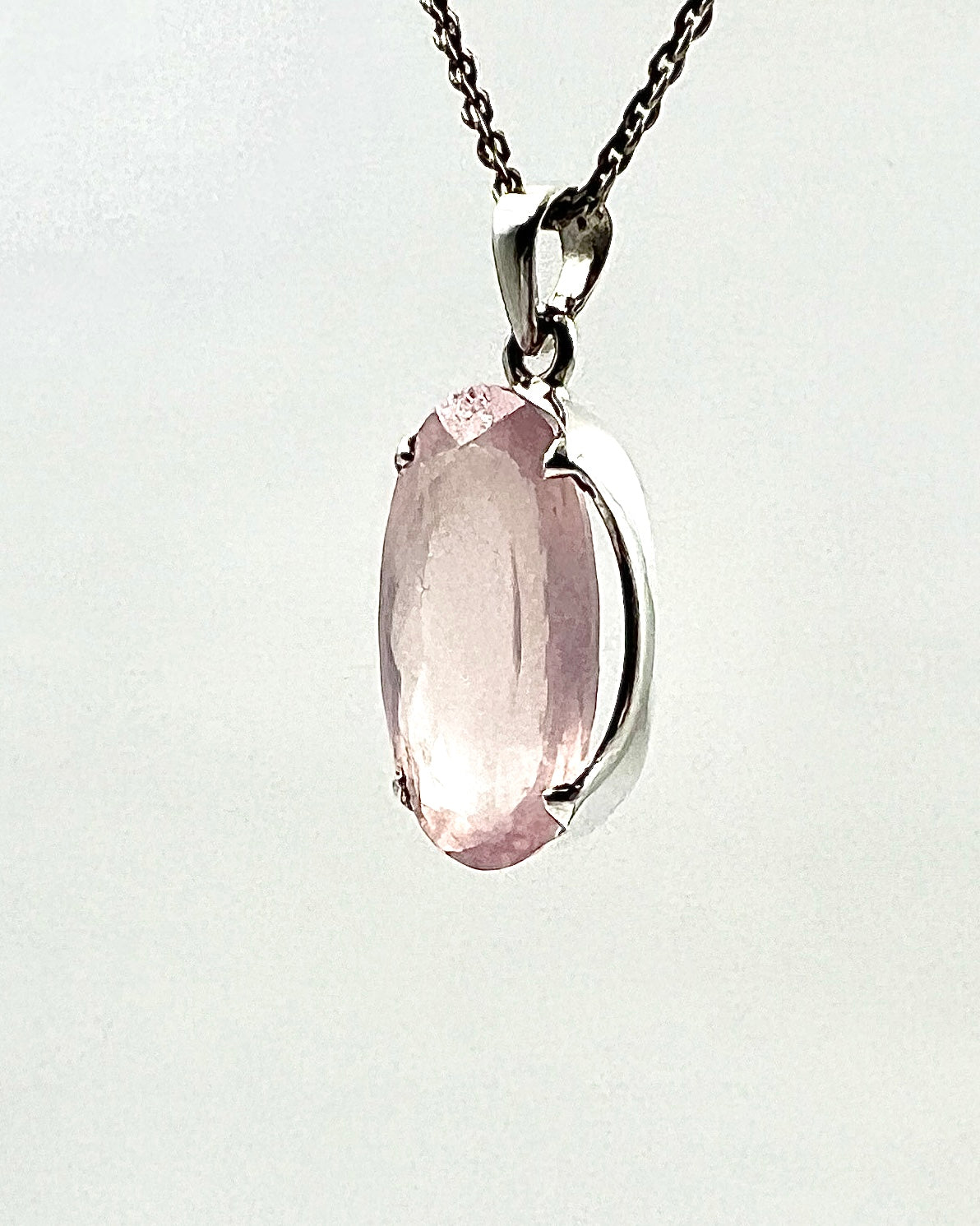 Facetted Rose Quartz in .925 Silver Setting