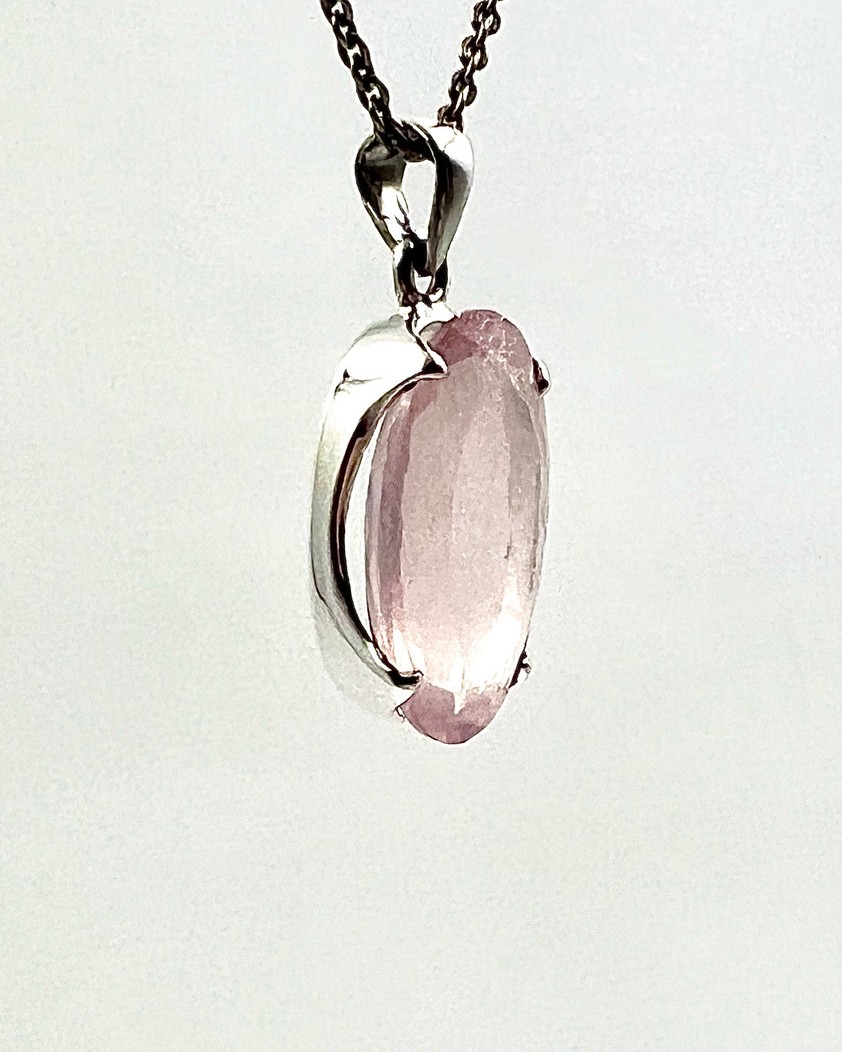 Facetted Rose Quartz in .925 Silver Setting