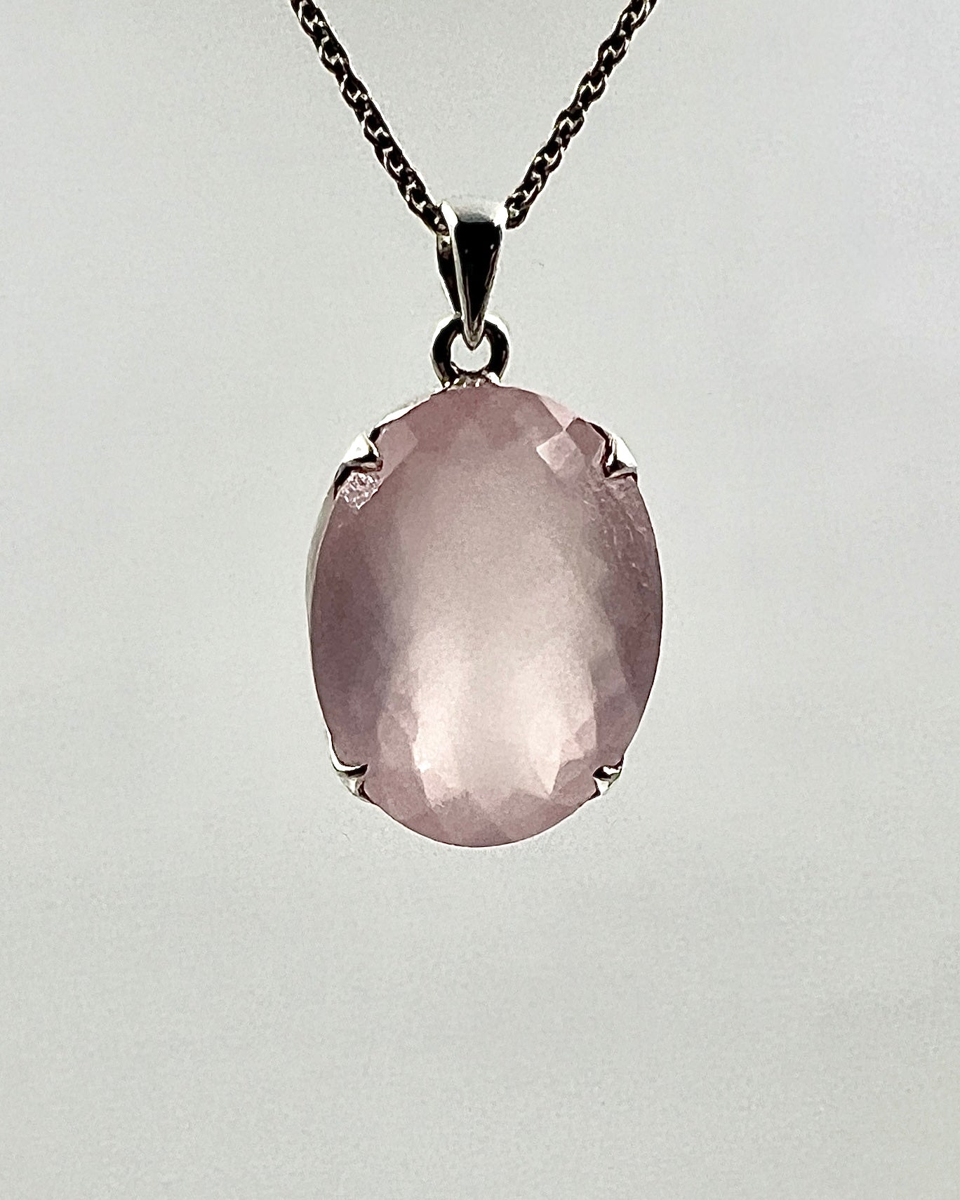 Facetted Rose Quartz in .925 Silver Setting