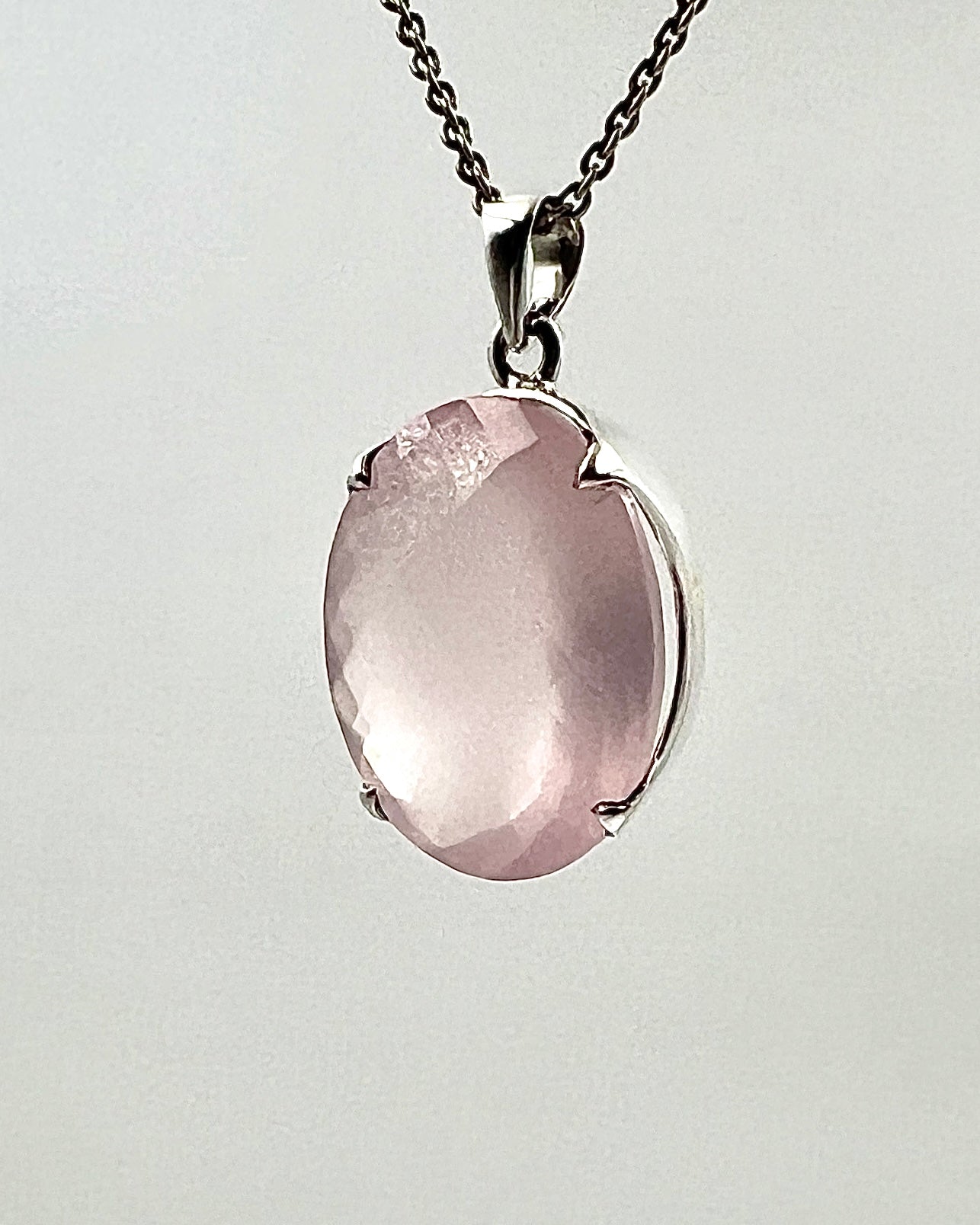 Facetted Rose Quartz in .925 Silver Setting