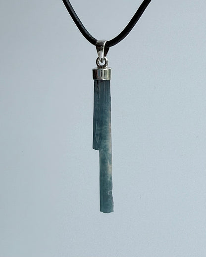 Natural Dark Blue South Indian Aquamarine Crystal Pendant