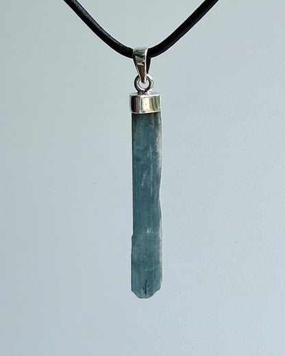 Natural Dark Blue South Indian Aquamarine Crystal Pendant