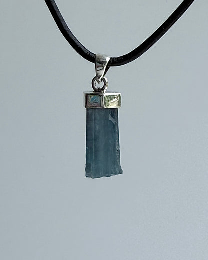 Natural Dark Blue South Indian Aquamarine Crystal Pendant