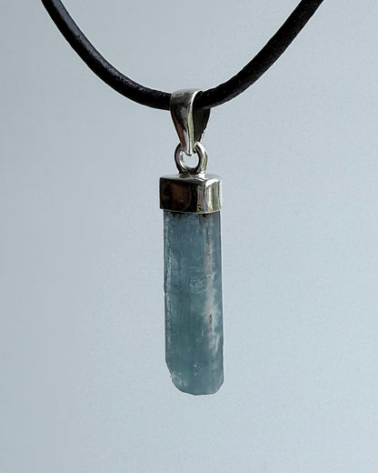Natural Dark Blue South Indian Aquamarine Crystal Pendant