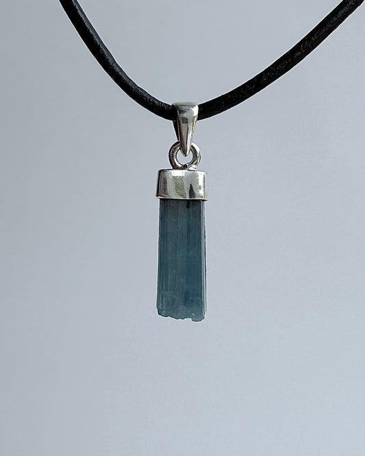 Natural Dark Blue South Indian Aquamarine Crystal Pendant