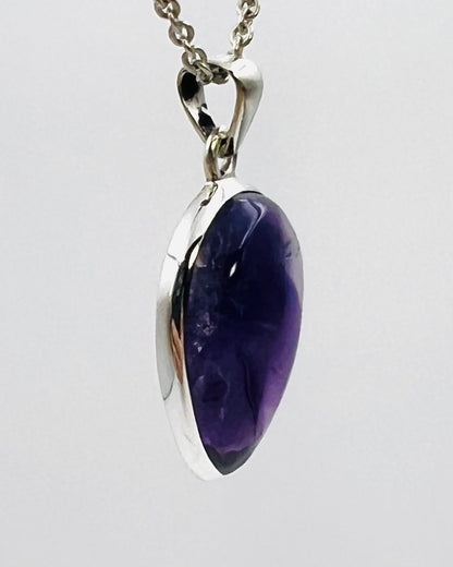 Indian Flower Amethyst (w/ Tripache) in 0.925 Silver