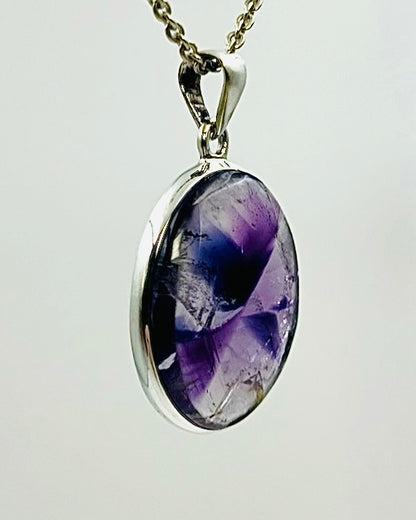Indian Flower Amethyst (w/ Tripache) in 0.925 Silver