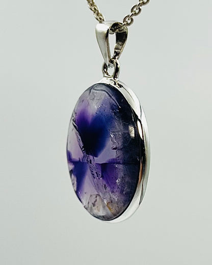 Indian Flower Amethyst (w/ Tripache) in 0.925 Silver