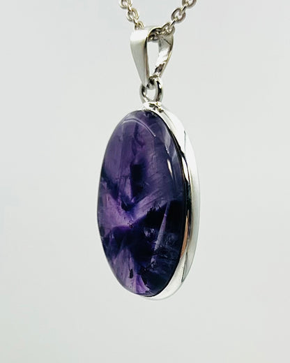Indian Flower Amethyst (w/ Tripache) in 0.925 Silver