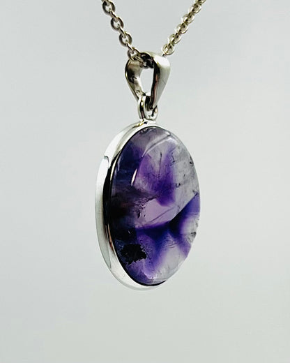 Indian Flower Amethyst (w/ Tripache) in 0.925 Silver