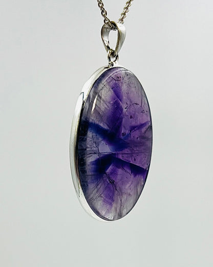 Indian Flower Amethyst (w/ Tripache) in 0.925 Silver