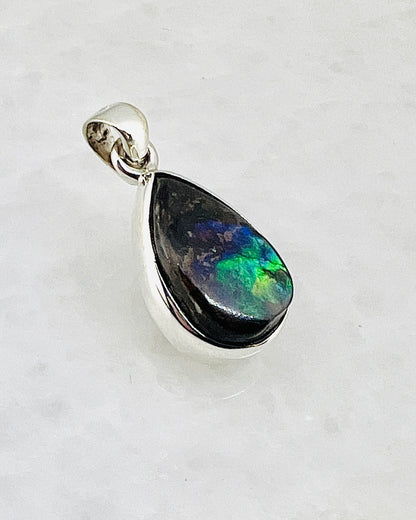 Ammolite (Fossilzed Shells) in 0.925 Silver