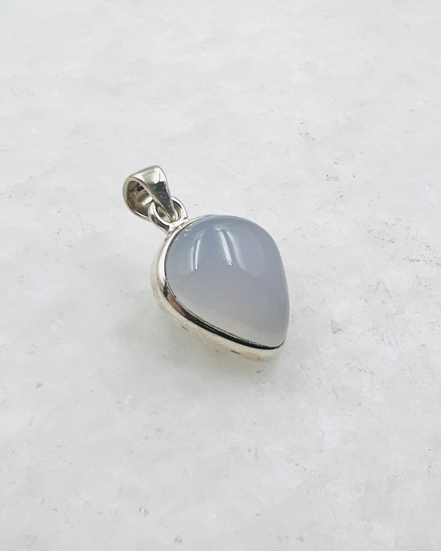 Calcédoine bleue (turque) en argent 925