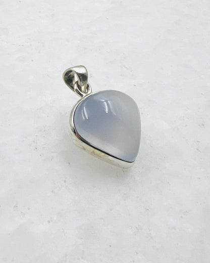 Calcédoine bleue (turque) en argent 925