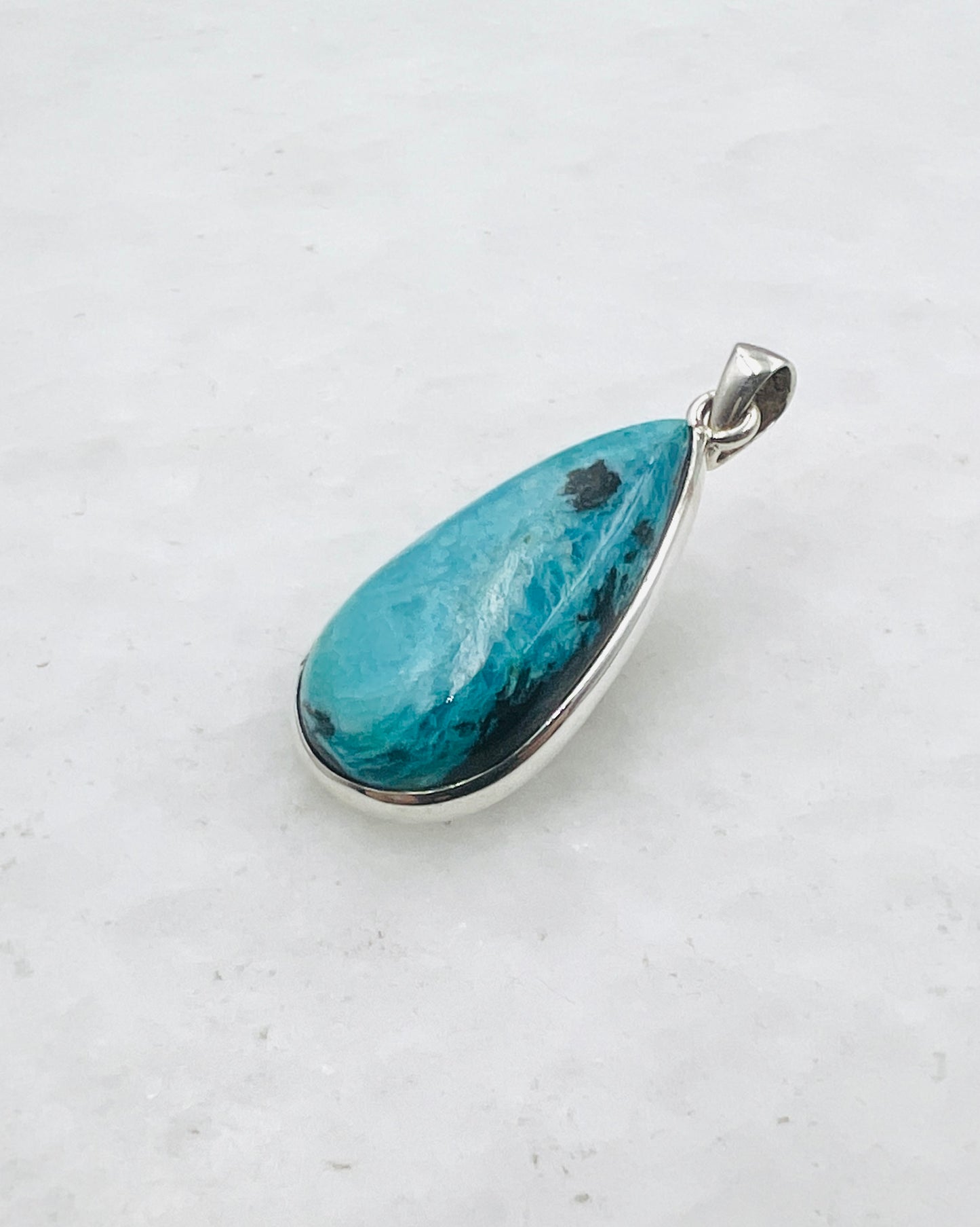 Opale bleue du Chili en argent 925
