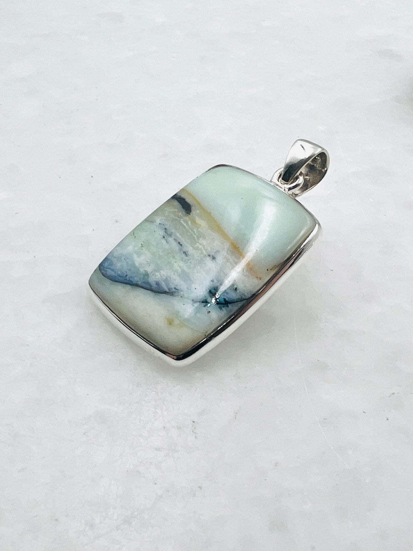 Opale de bois fossilisée bleue (Indonésie) en argent 0,925