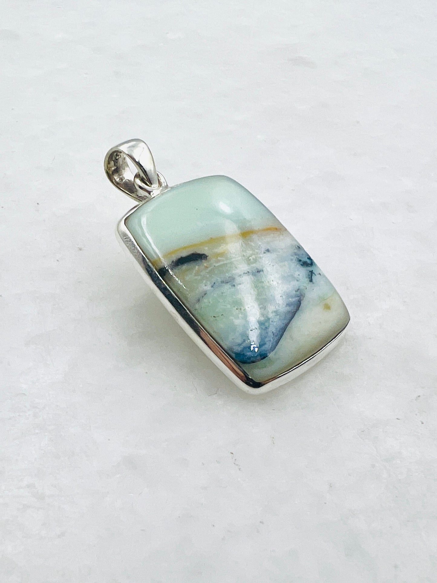 Opale de bois fossilisée bleue (Indonésie) en argent 0,925