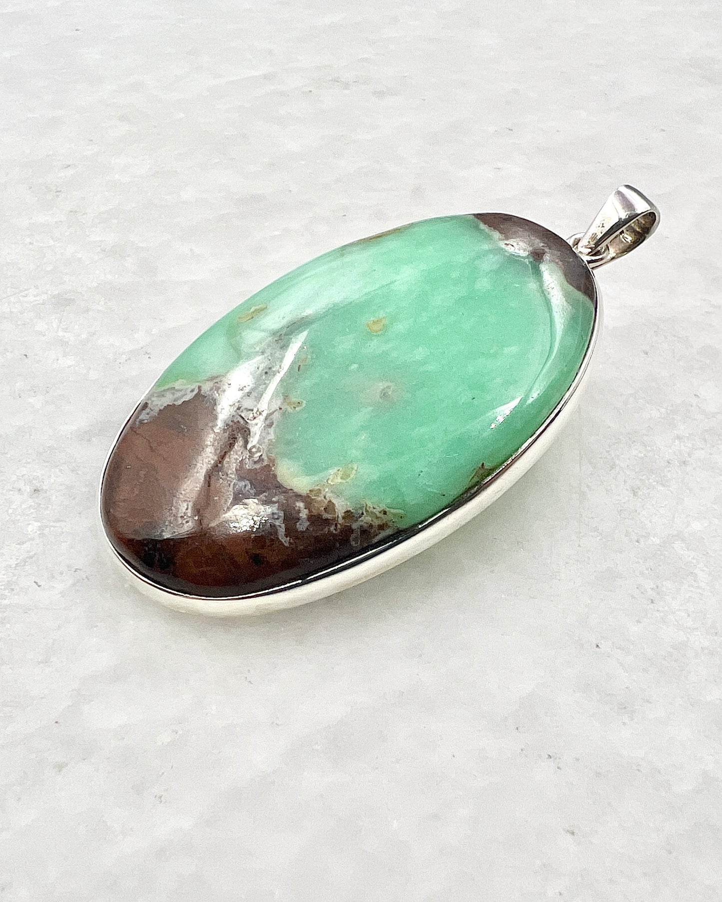 Light Green Crysoprase with Matrix in 0.925 Silver