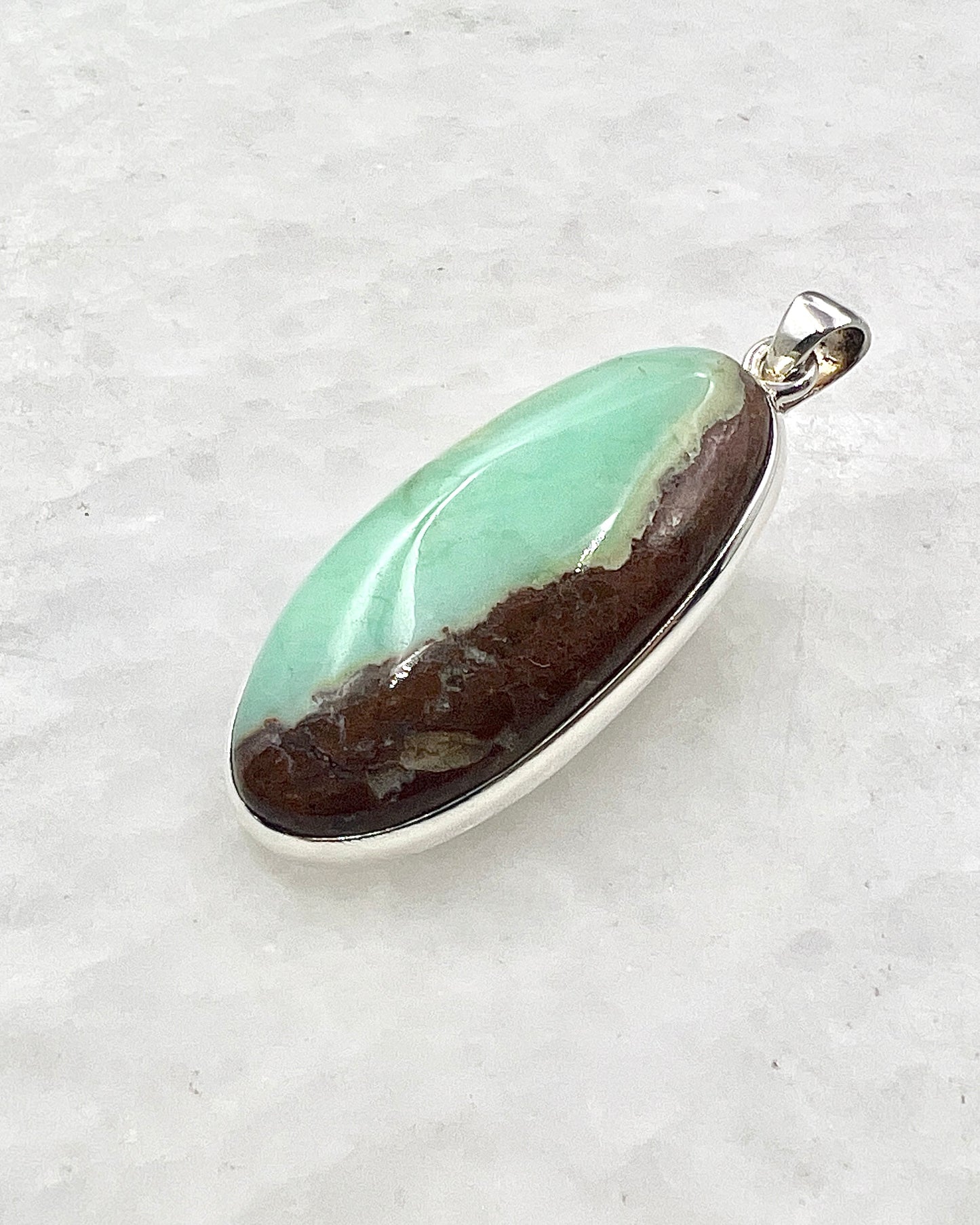 Light Green Crysoprase with Matrix in 0.925 Silver