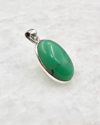 Dark Green Crysoprase in 0.925 Silver